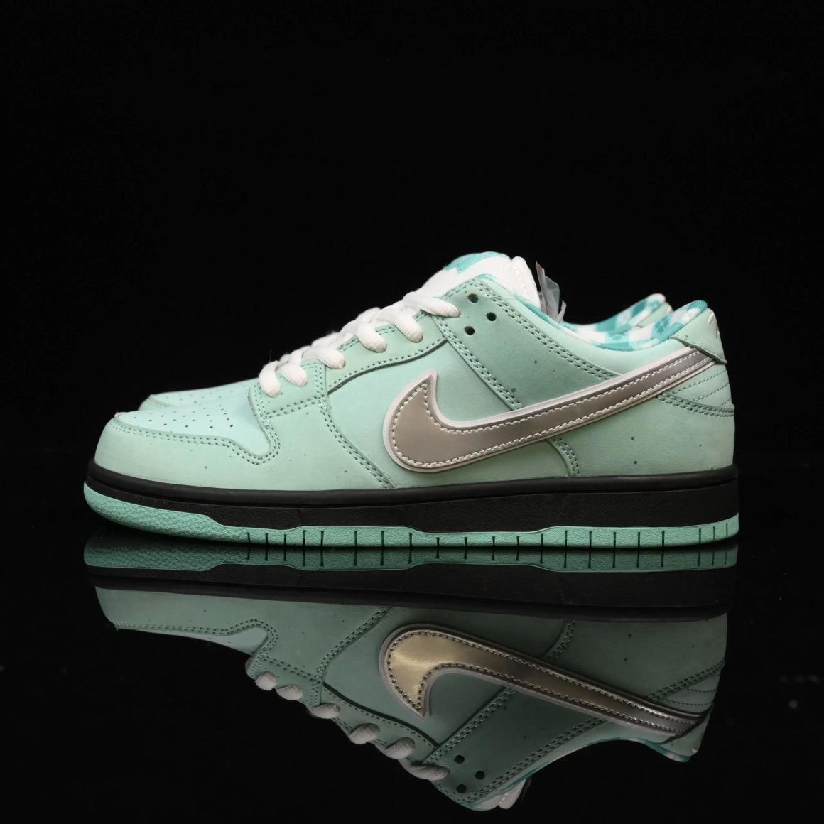 Concepts x SB Dunk Low 'Green Lobster' BV1310-337