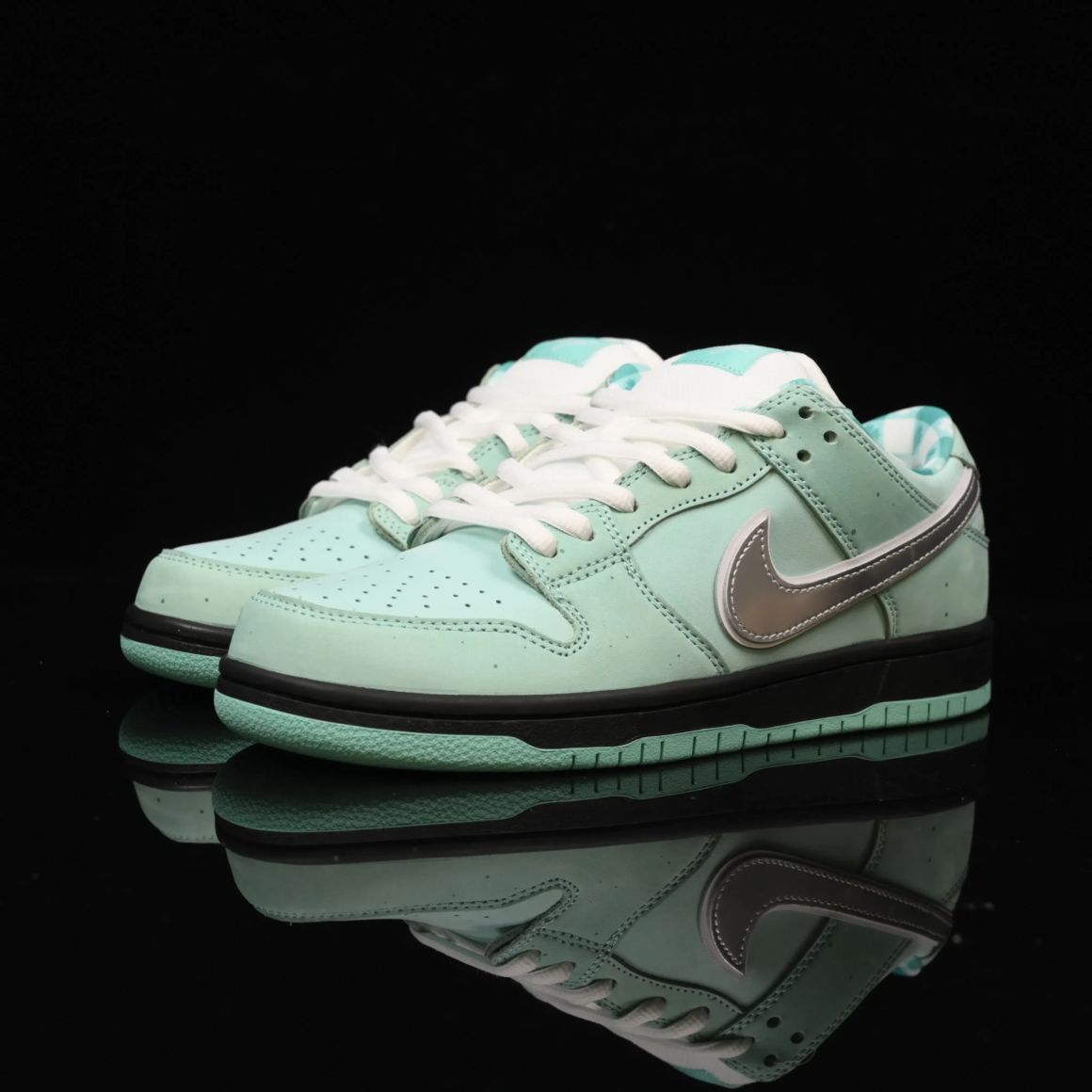 Concepts x SB Dunk Low 'Green Lobster' BV1310-337