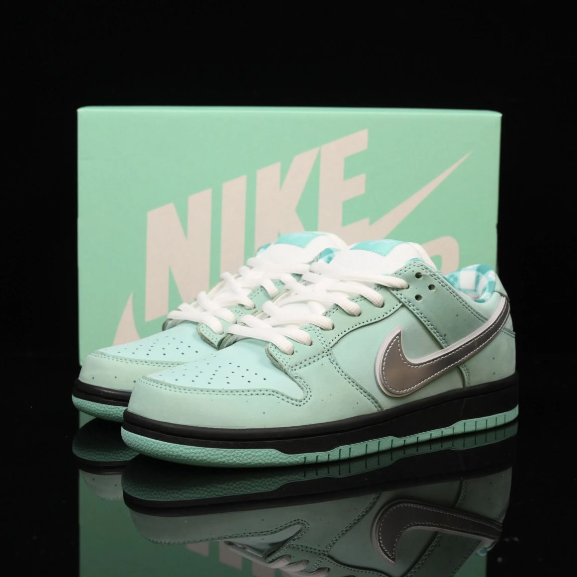 Concepts x SB Dunk Low 'Green Lobster' BV1310-337