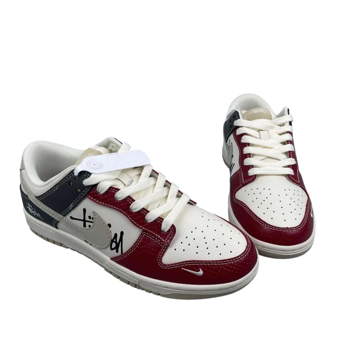 Dunk Low Casual Low-Top Sneakers – Clean Street Style Comfort Shoes - Sail/Burgundy