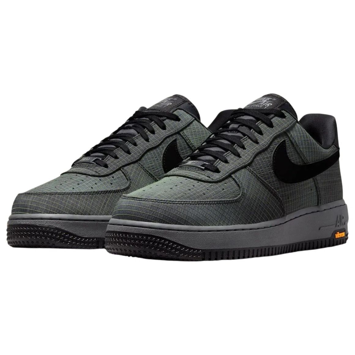Air Force 1 '07 LX Vibram Low Top Lifestyle Sneakers - Pencil Point / Black