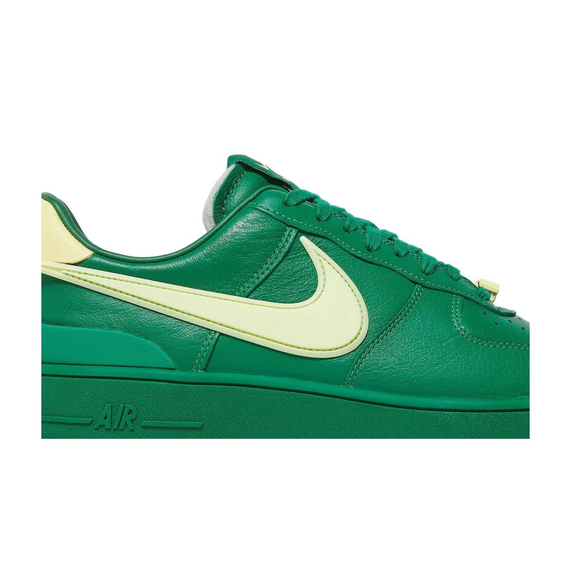 Air Force 1 Low SP AMBUSH Pine Green - Exclusive Low Top Sneakers - White / Pine Green / Black