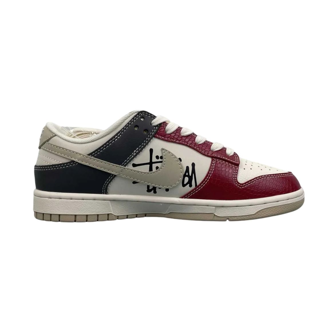 Dunk Low Casual Low-Top Sneakers – Clean Street Style Comfort Shoes - Sail/Burgundy
