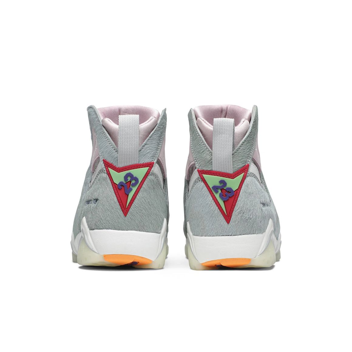 Jordan 7 Retro Neutral Grey - Classic Retro Basketball Sneakers - Grey Camo / Dark Grey / White