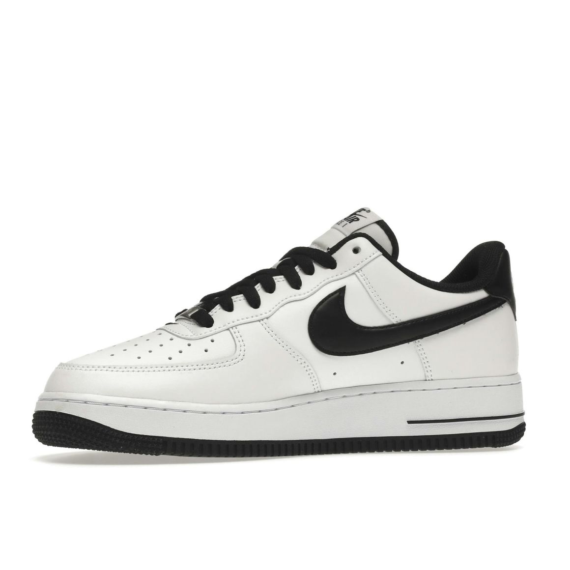 Air Force 1 Low ’07 White Black (2022) DH7561-102