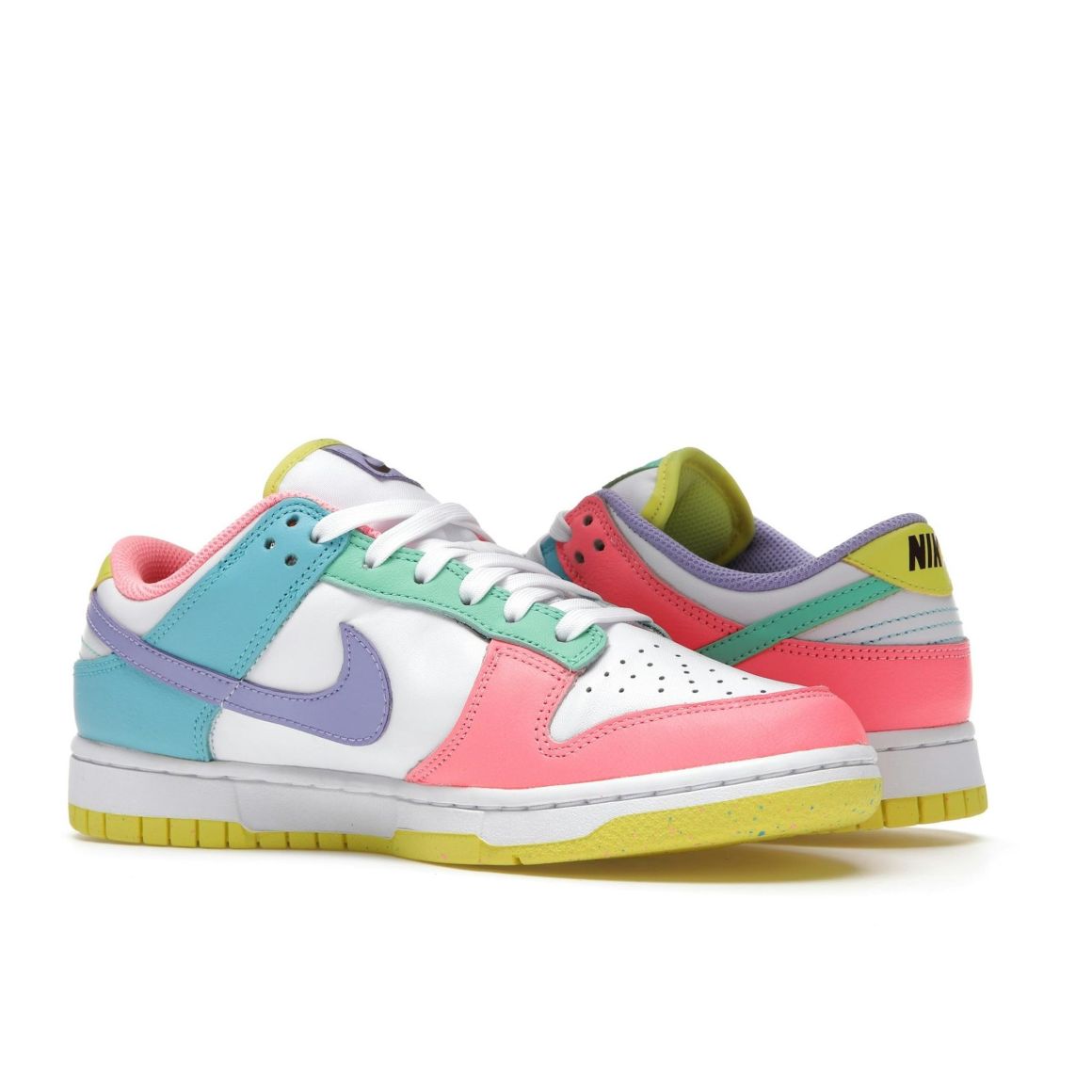 Dunk Low SE Easter Candy Women’s Sneakers DD1872-100