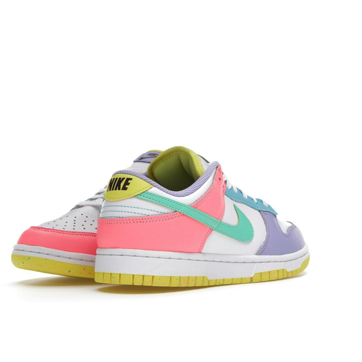 Dunk Low SE Easter Candy Women’s Sneakers DD1872-100