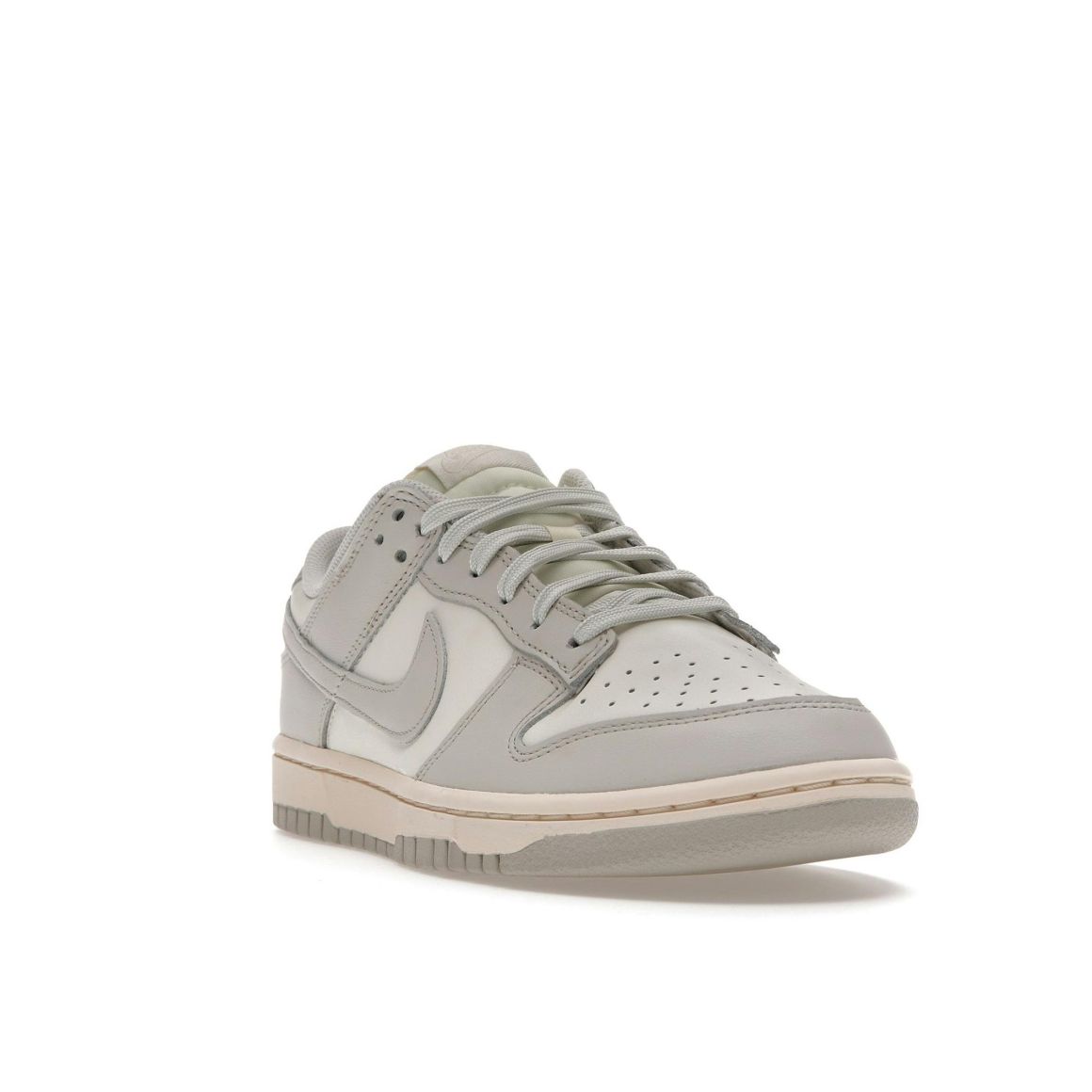 Dunk Low Sail Light Bone Womens DD1503-107