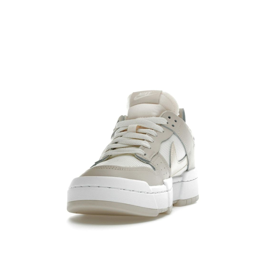 Dunk Low Disrupt Sail Desert Sand Women’s Sneaker CK6654-103