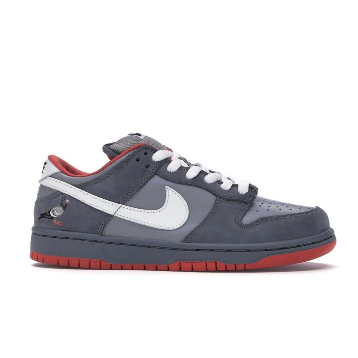 SB Dunk Low Staple NYC Pigeon Grey 304292-011