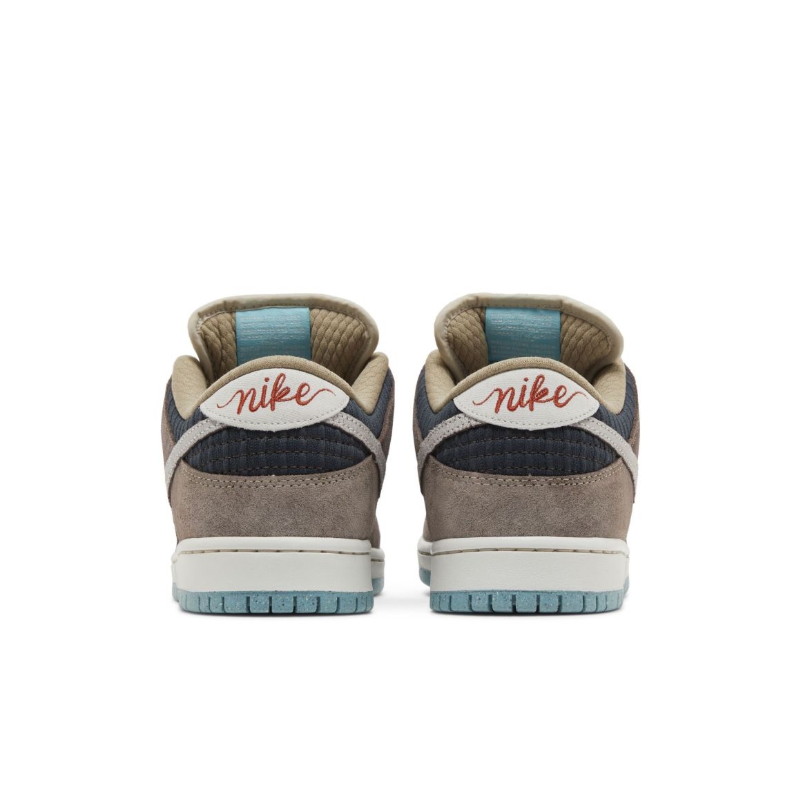 SB Dunk Low Big Money Savings Sneakers – FZ3129-200