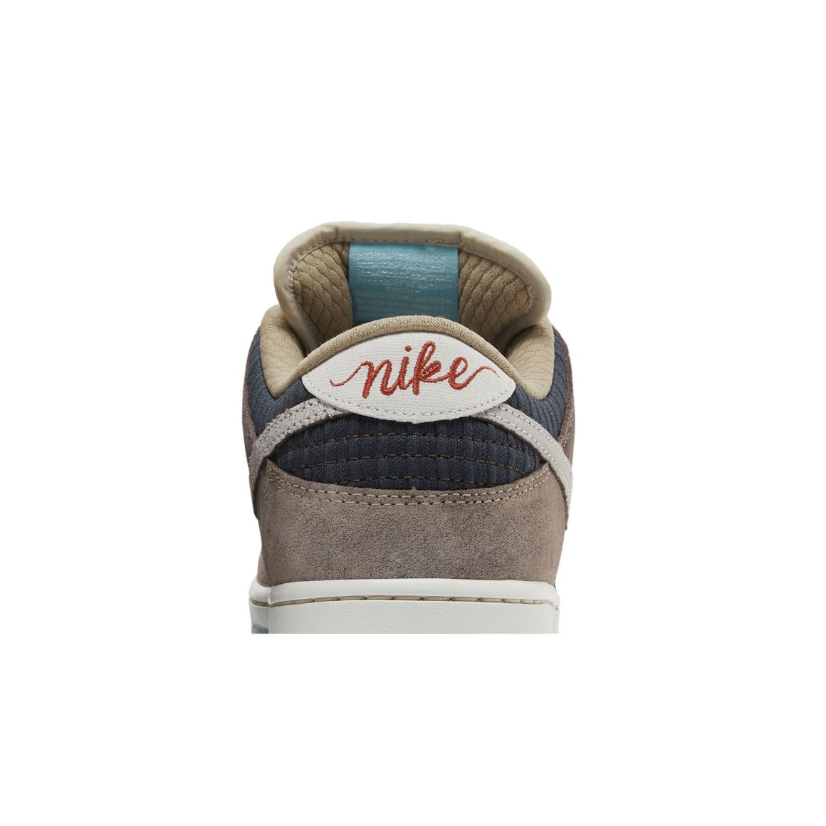 SB Dunk Low Big Money Savings Sneakers – FZ3129-200