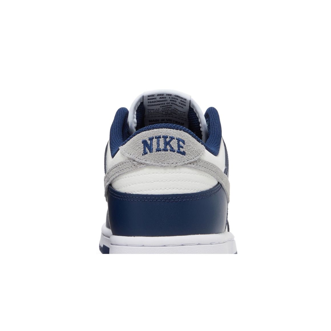 Dunk Low Summit White Midnight Navy Sneakers – FD9749-400