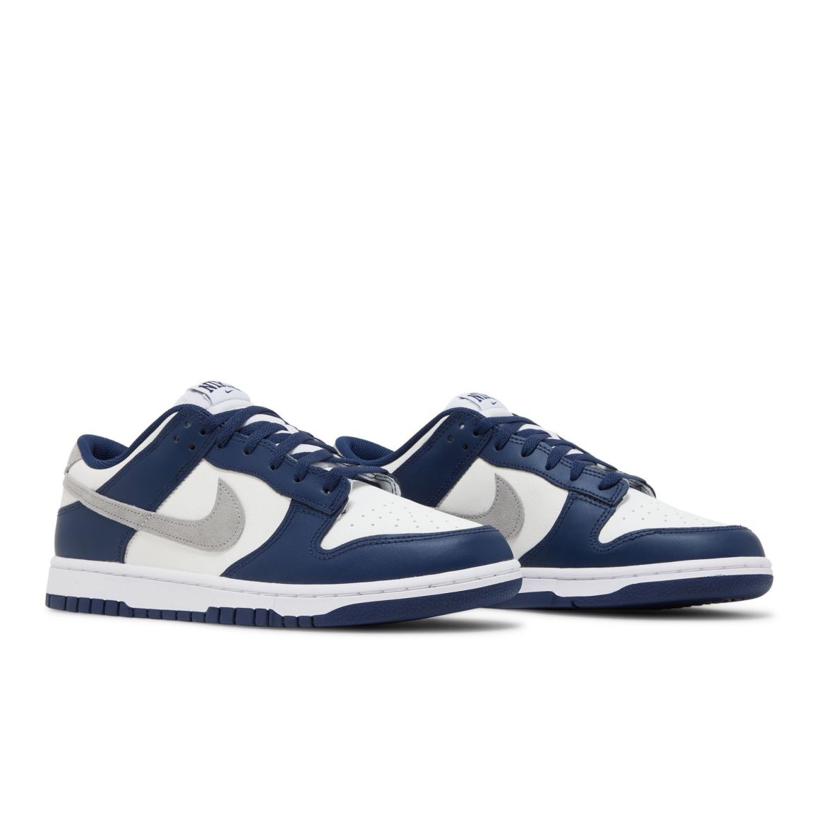 Dunk Low Summit White Midnight Navy Sneakers – FD9749-400