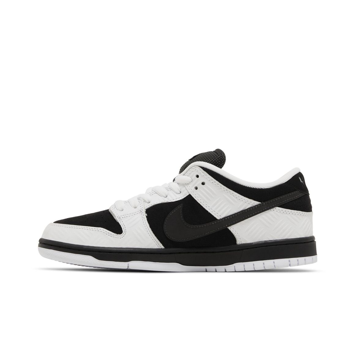SB Dunk Low TIGHTBOOTH Sneakers – FD2629-100 – White/Black-Safety Orange