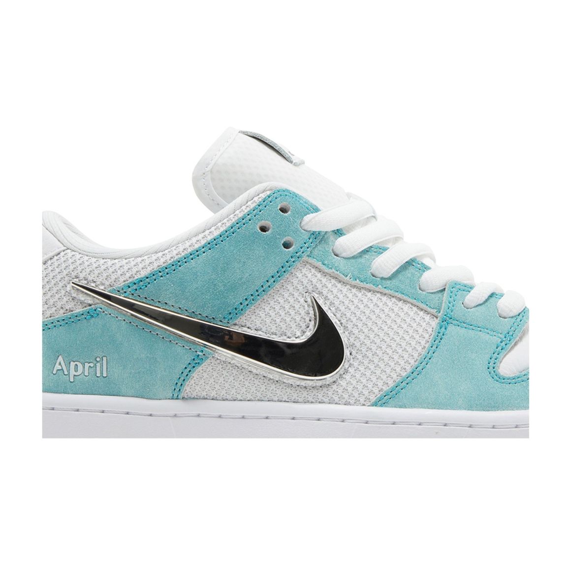 SB Dunk Low April Skateboards Sneakers – FD2562-400 – Turbo Green/Metallic Silver