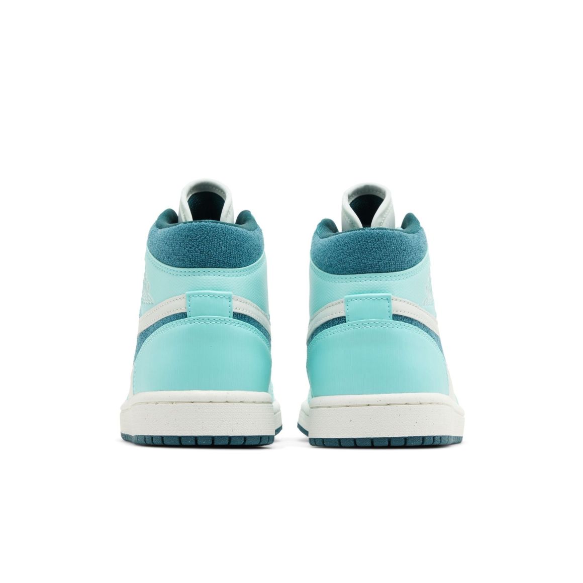 Jordan 1 Mid Chenille Bleached Turquoise Women’s Shoe – DZ3745-300