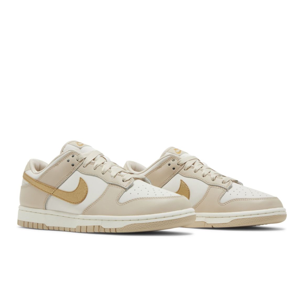 Dunk Low Women’s Phantom Metallic Gold Sneakers – DX5930-001