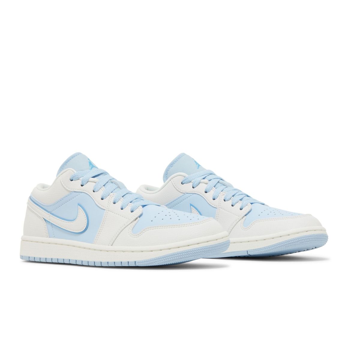 Air Jordan 1 Low SE Reverse Ice Blue Women’s Shoe – DV1299-104
