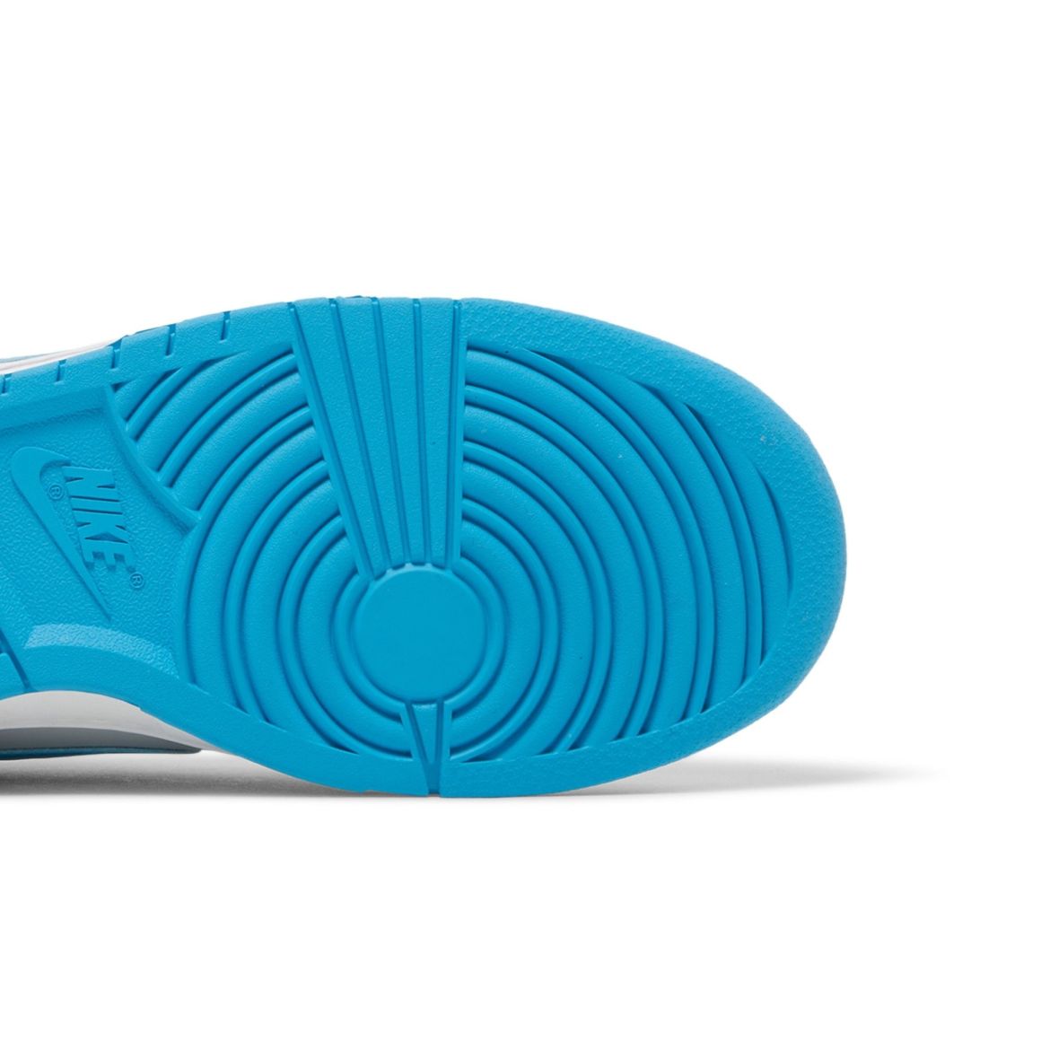 Dunk Low Retro Pure Platinum Blue Lightning – DV0831-001