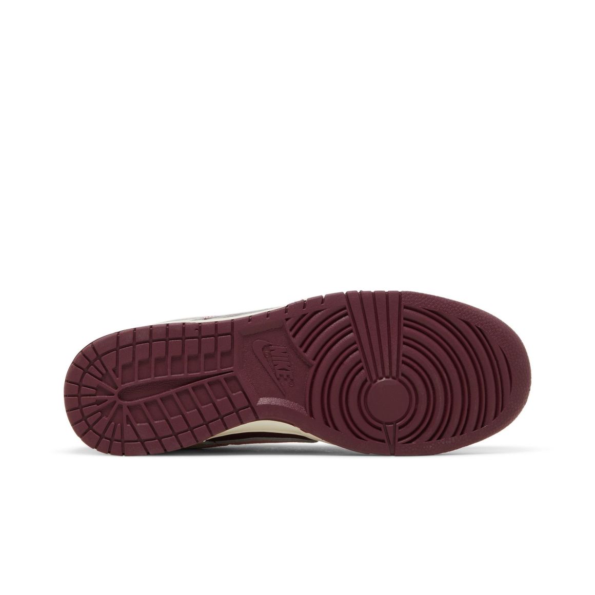 Dunk Low Retro PRM Valentine’s Day (2023) – DR9705-100 – Sneakers