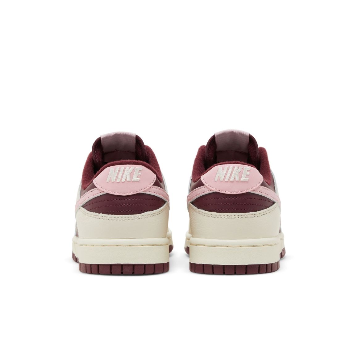 Dunk Low Retro PRM Valentine’s Day (2023) – DR9705-100 – Sneakers