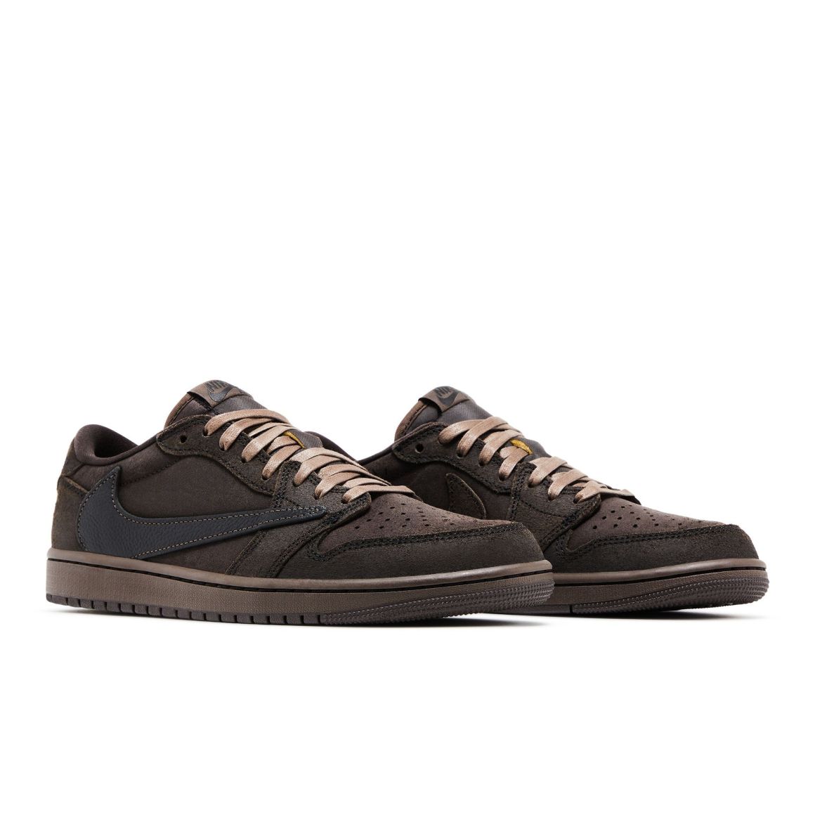 Air Jordan 1 Retro Low OG SP Travis Scott Velvet Brown Sneakers – DM7866-202