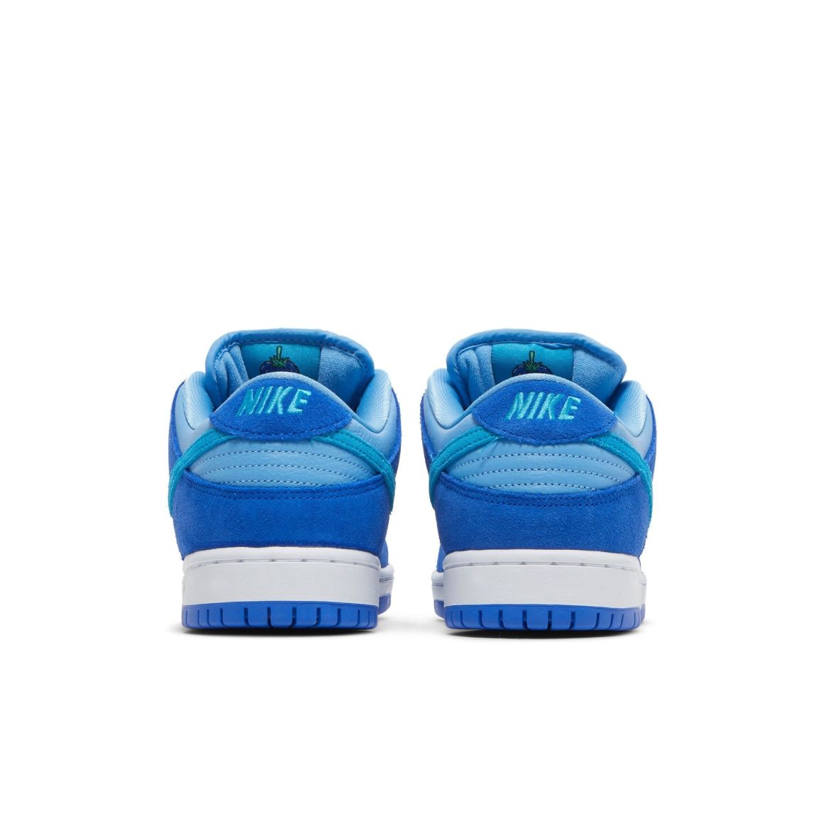 SB Dunk Low Blue Raspberry Sneakers – DM0807-400
