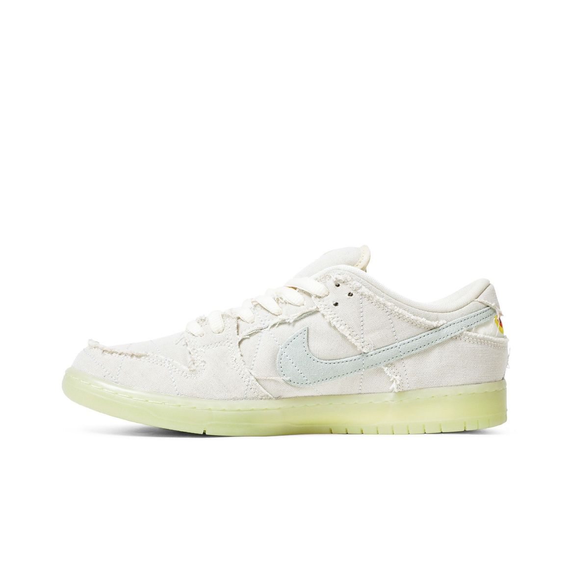 SB Dunk Low Mummy Sneakers – DM0774-111