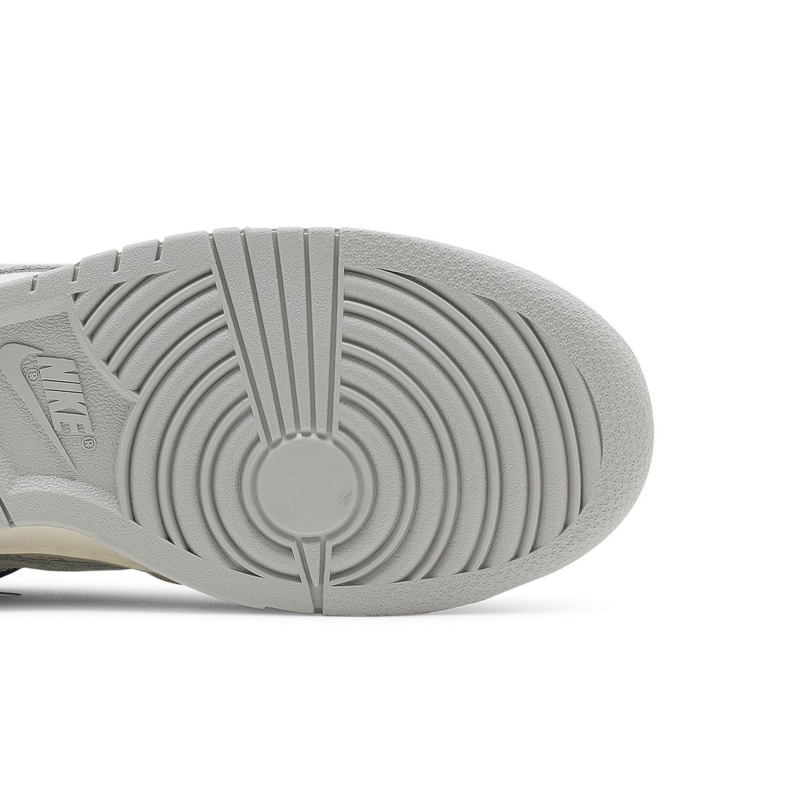 Dunk Low Off-White Lot 16 Sneakers – DJ0950-111