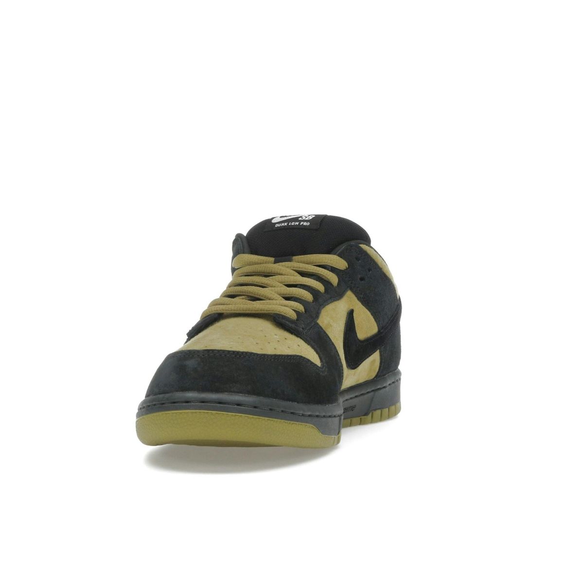 SB Dunk Low Supreme 94 Camper Green HQ8487-300