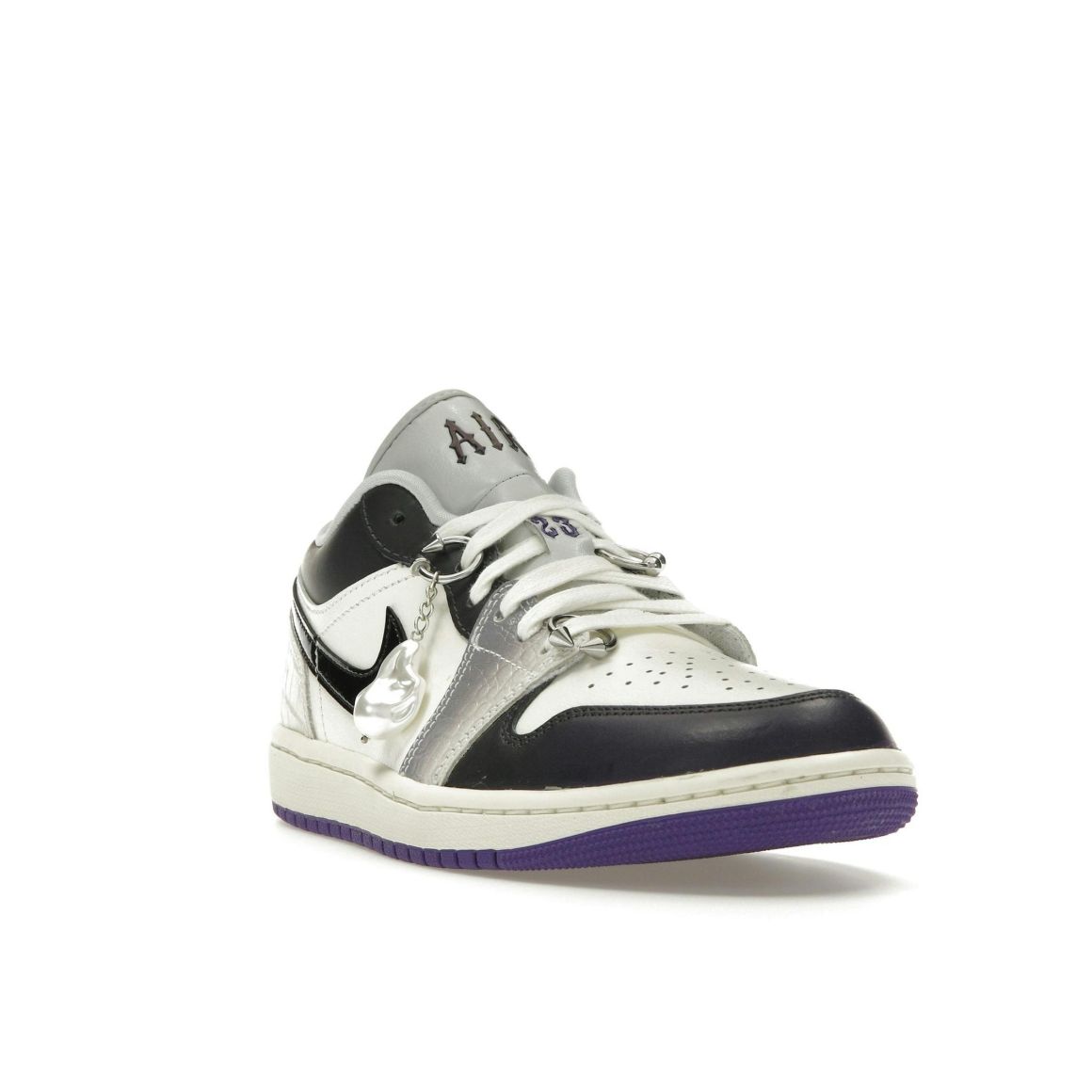 Jordan 1 Low SE Punk Rock Women’s Sneakers HF5759-101
