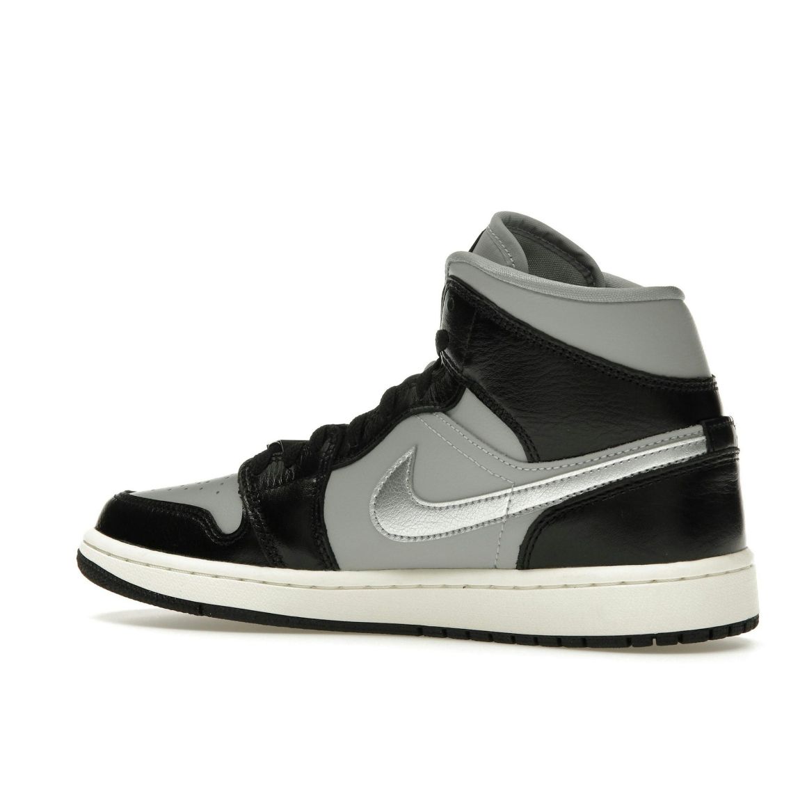 Jordan 1 Mid SE Black Metallic Silver Women’s FB9892-002