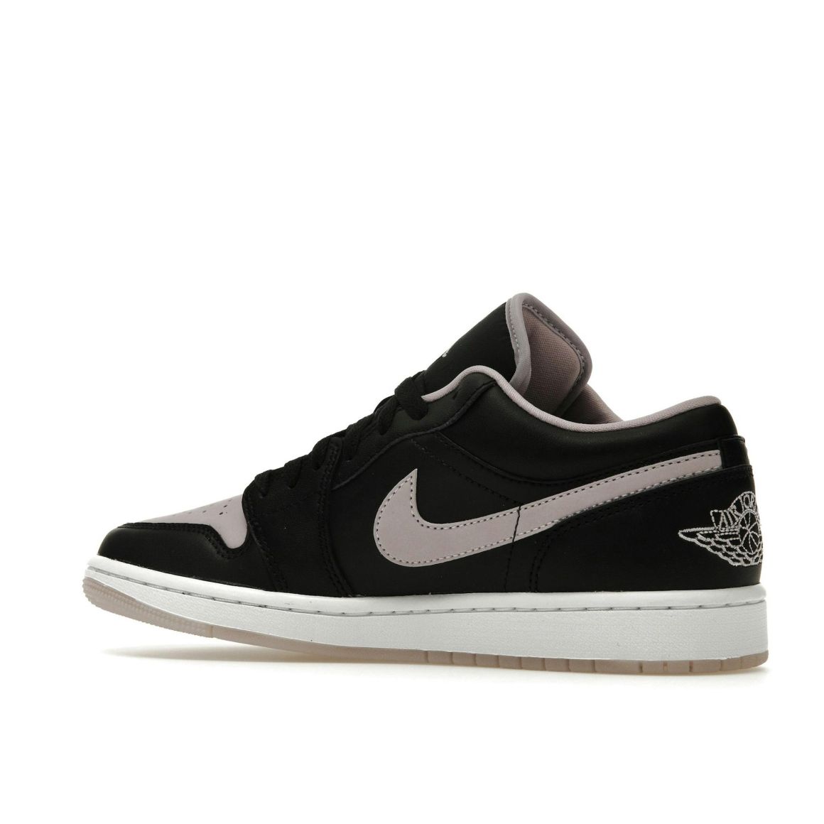 Jordan 1 Low SE Black Iced Lilac DV1309-051 Sneakers