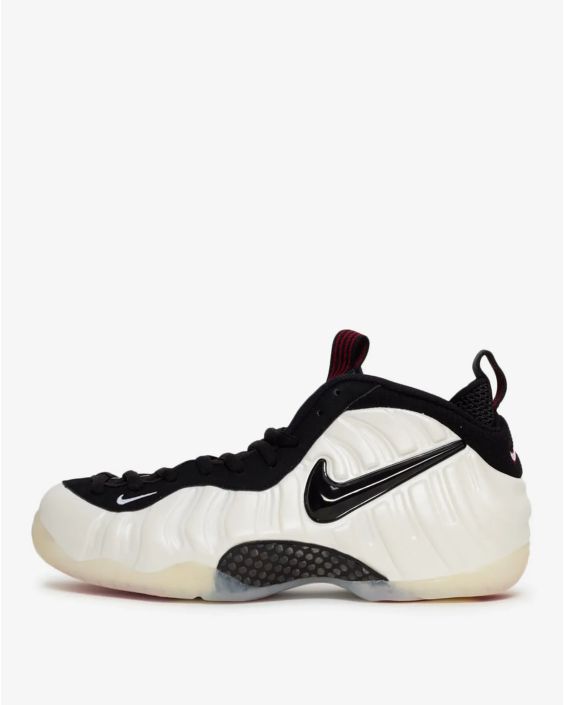Air Foamposite Pro Sneaker - Premium Molded Modern Performance Model - Pearl White/Black