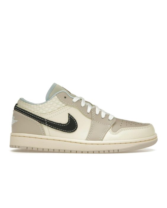 Jordan 1 Low SE Women’s Sanddrift Glacier Blue HQ3440-101