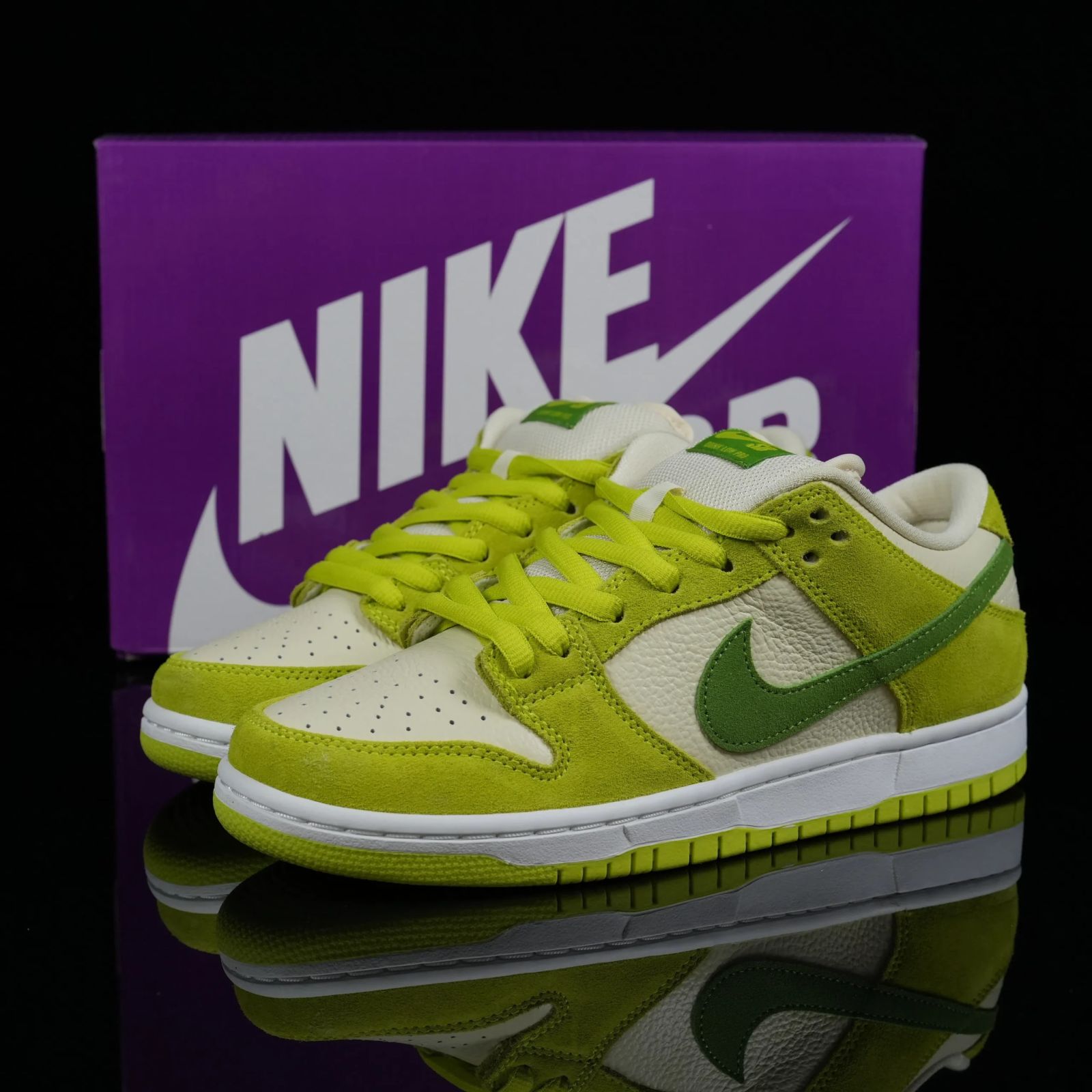 Dunk Low Pro SB 'Fruity Pack - Green Apple' DM0807-300