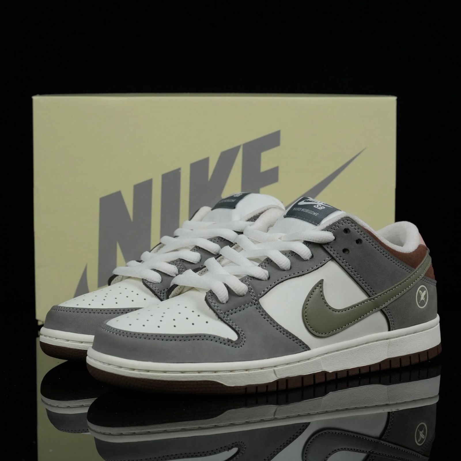 Yuto Horigome x Dunk Low SB FQ1180-001