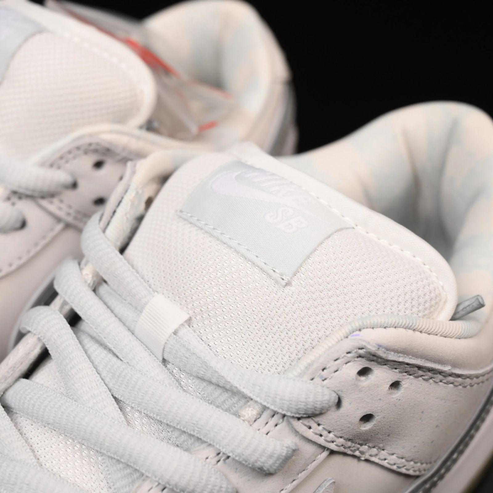 Concepts x Dunk Low OG SB QS 'White Lobster' Friends FD8776-100