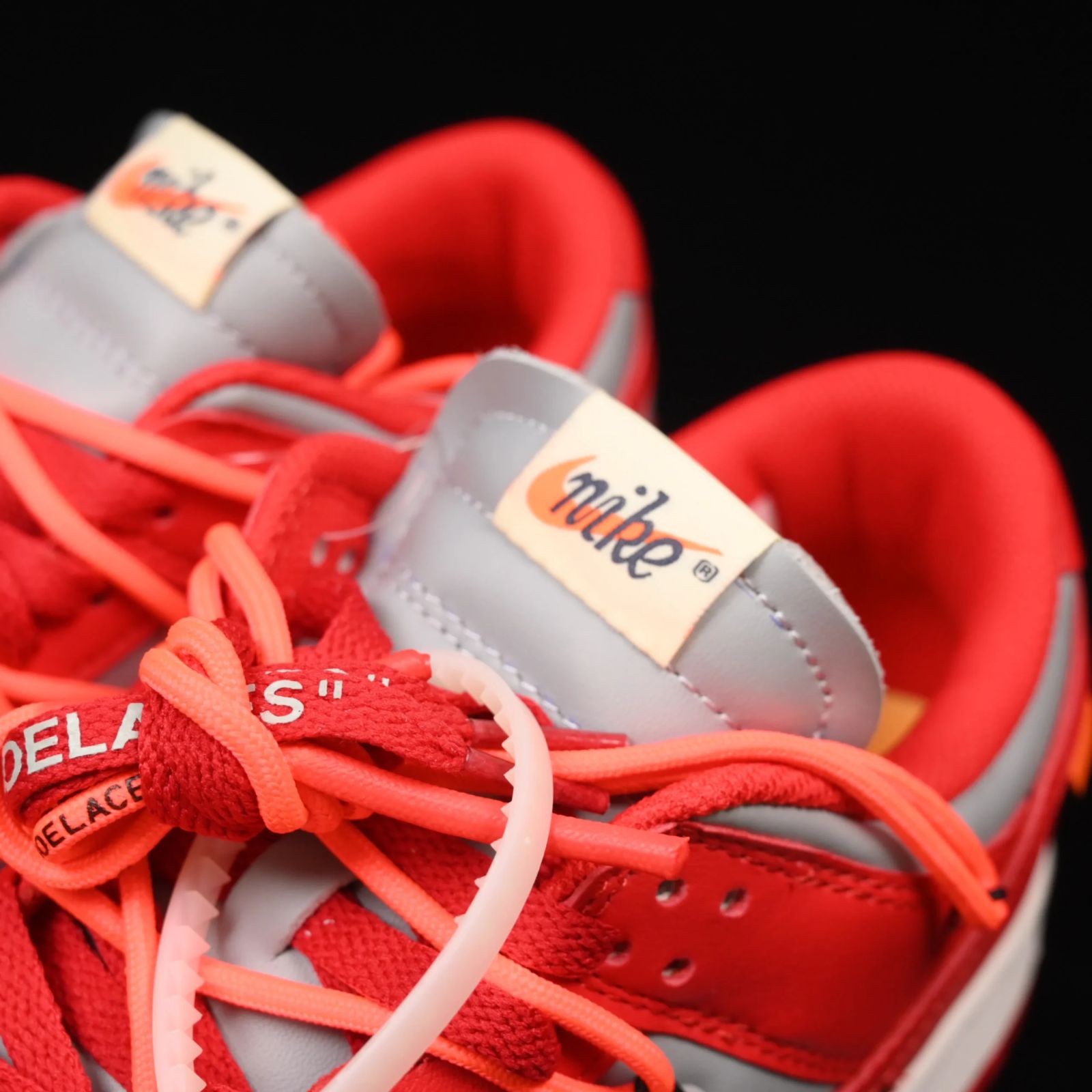 Off-White x Dunk Low 'University Red' CT0856-600