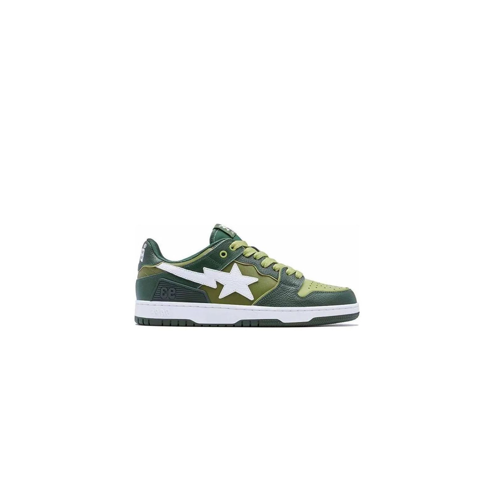 SK8 Sta Green White | Stylish Skate Sneakers - White / Green / Black