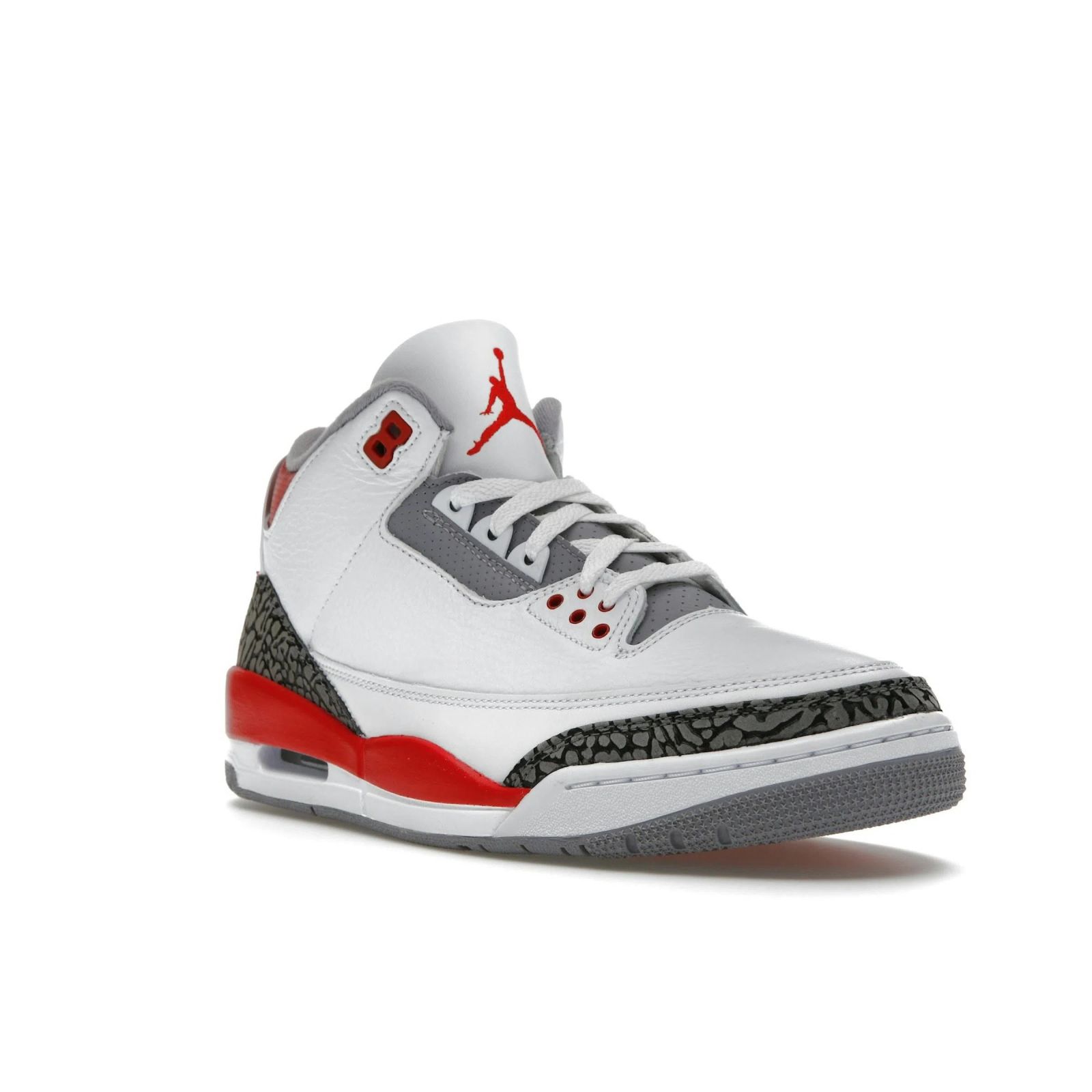 Jordan 3 Fire Red - Classic Retro Basketball Sneakers - White / Fire Red / Black