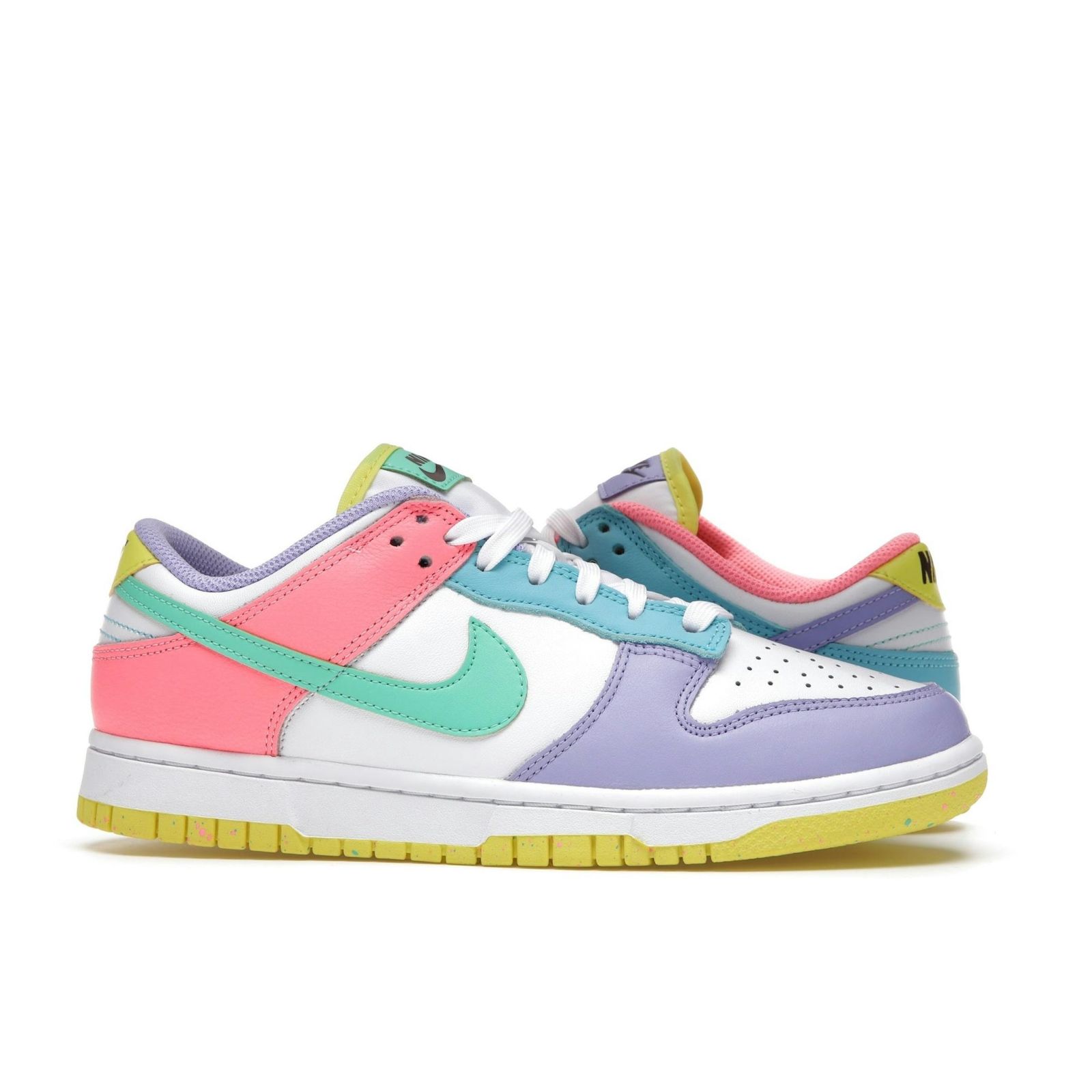 Dunk Low SE Easter Candy Women’s Sneakers DD1872-100