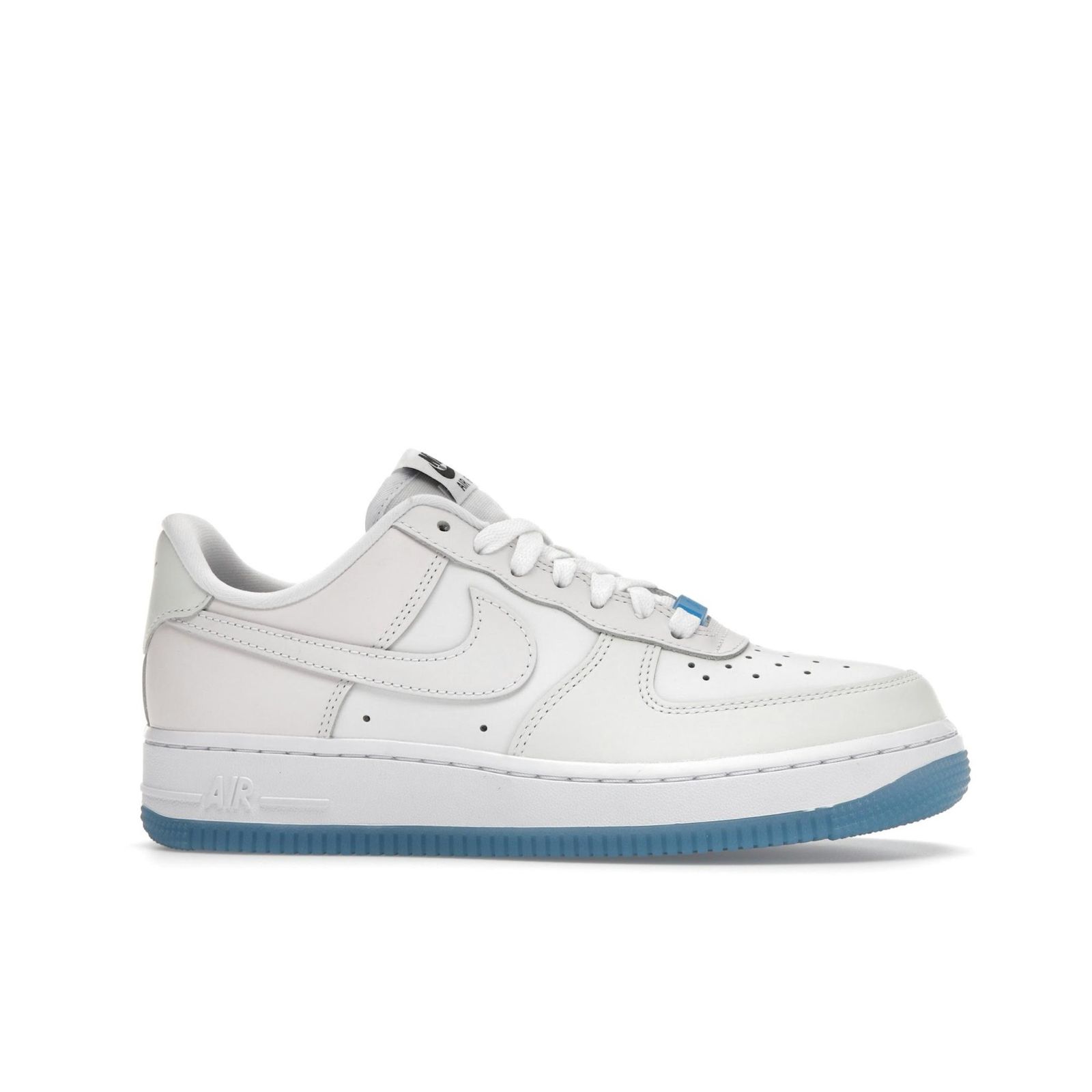 Air Force 1 Low LX UV Reactive Women’s Sneakers DA8301-100