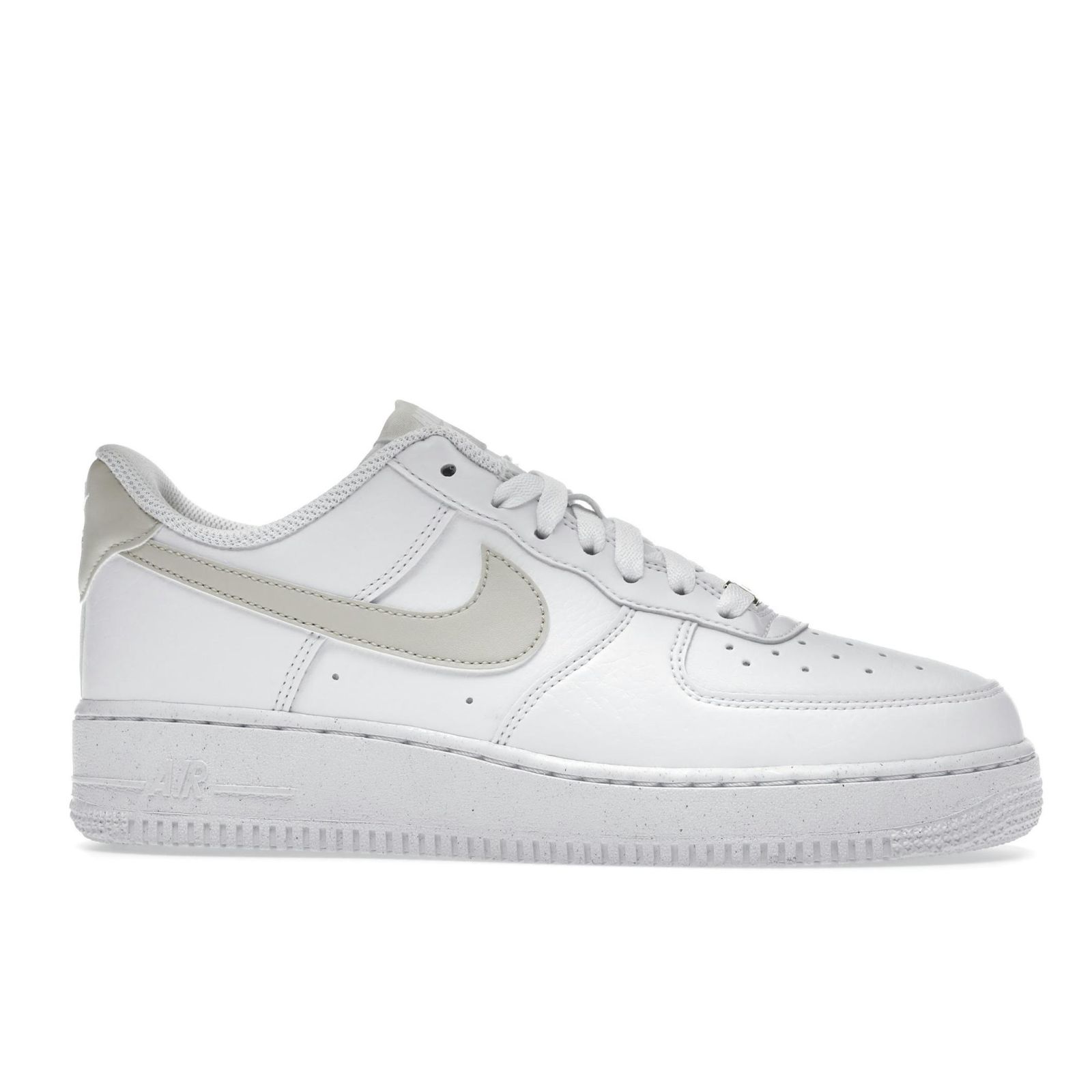 Air Force 1 ’07 Low Light Orewood Brown Women’s DN1430-101