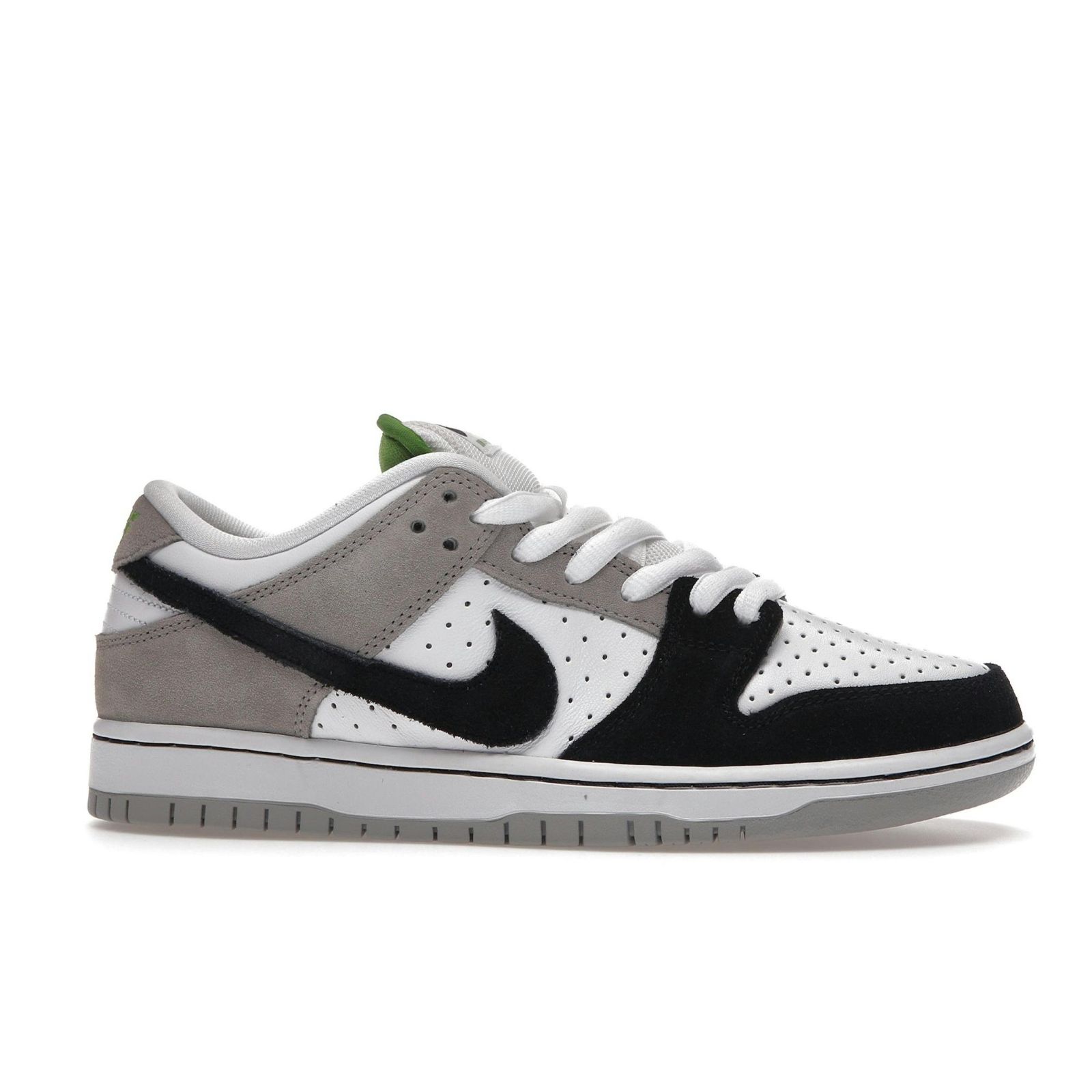 SB Dunk Low Chlorophyll BQ6817-011 Sneakers