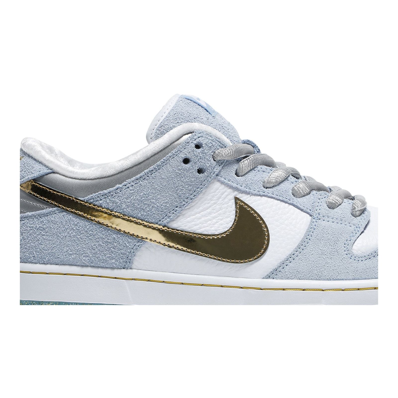 SB Dunk Low Sean Cliver (Special Box) – DC9936-100 – Ice Blue/White/Gold/Silver