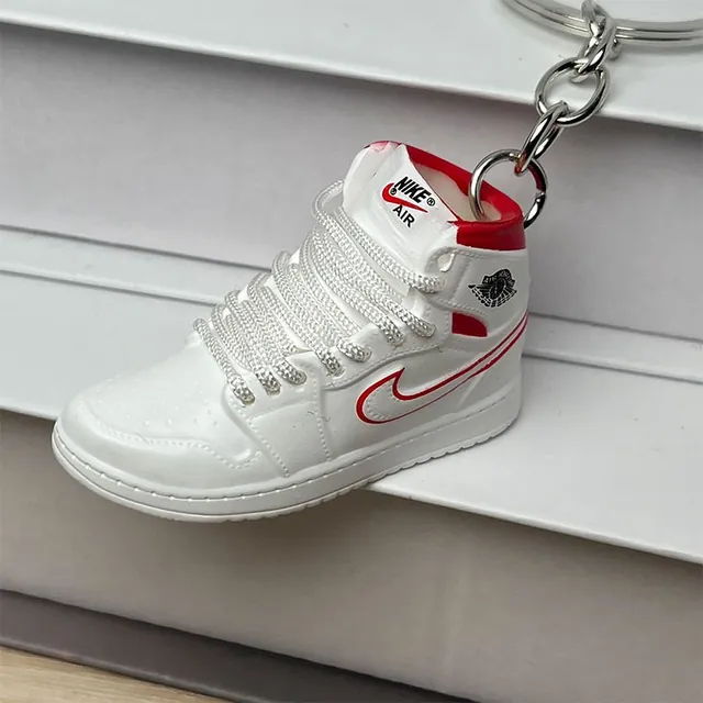 Sneaker keychain example design 10