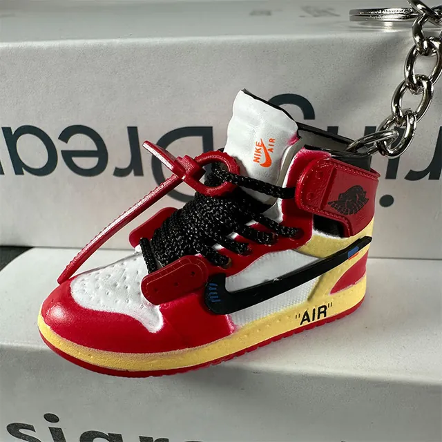 Sneaker keychain example design 12
