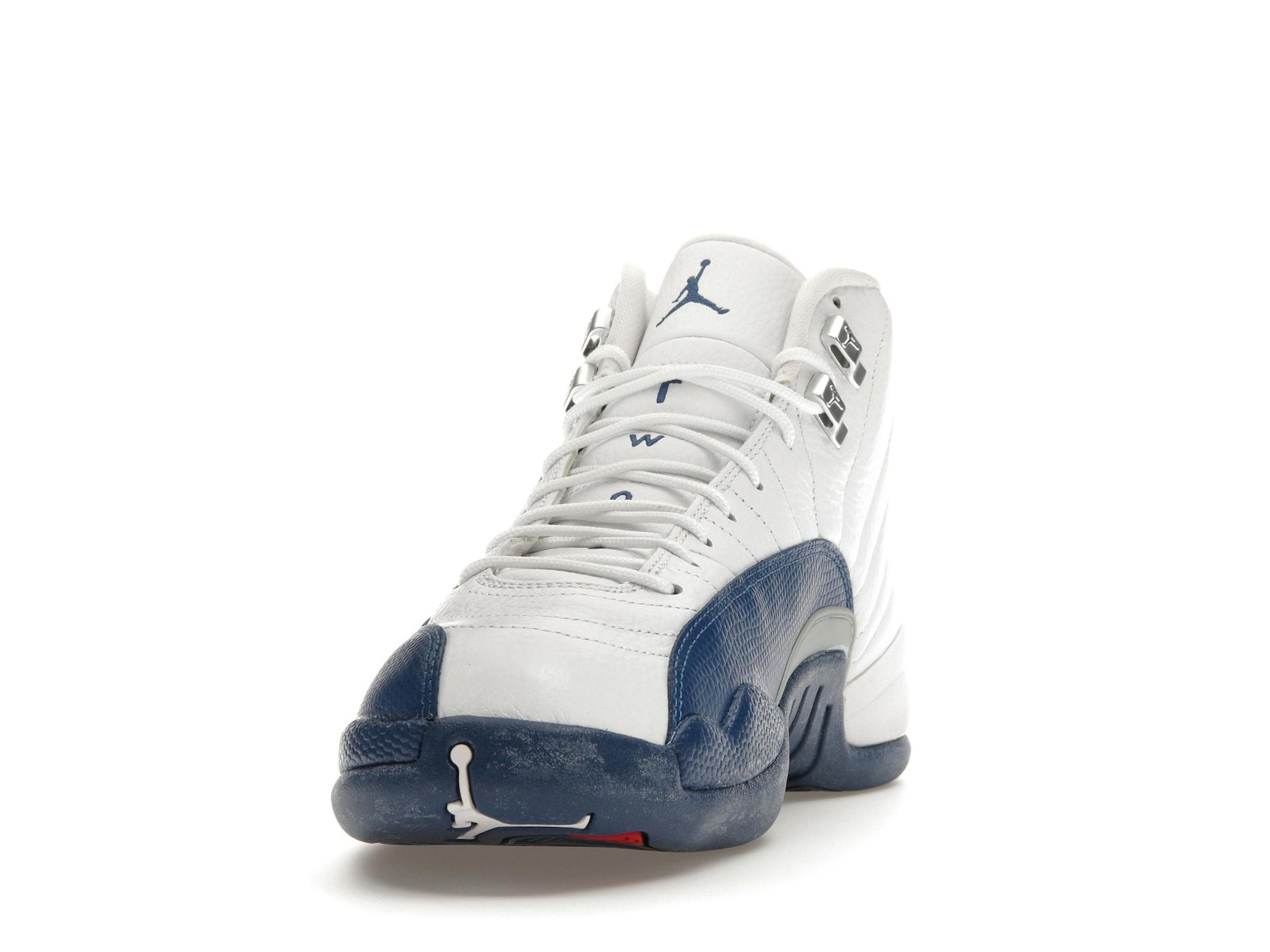 Jordan 12 Retro French Blue (2016) White 130690-113 - Image 4